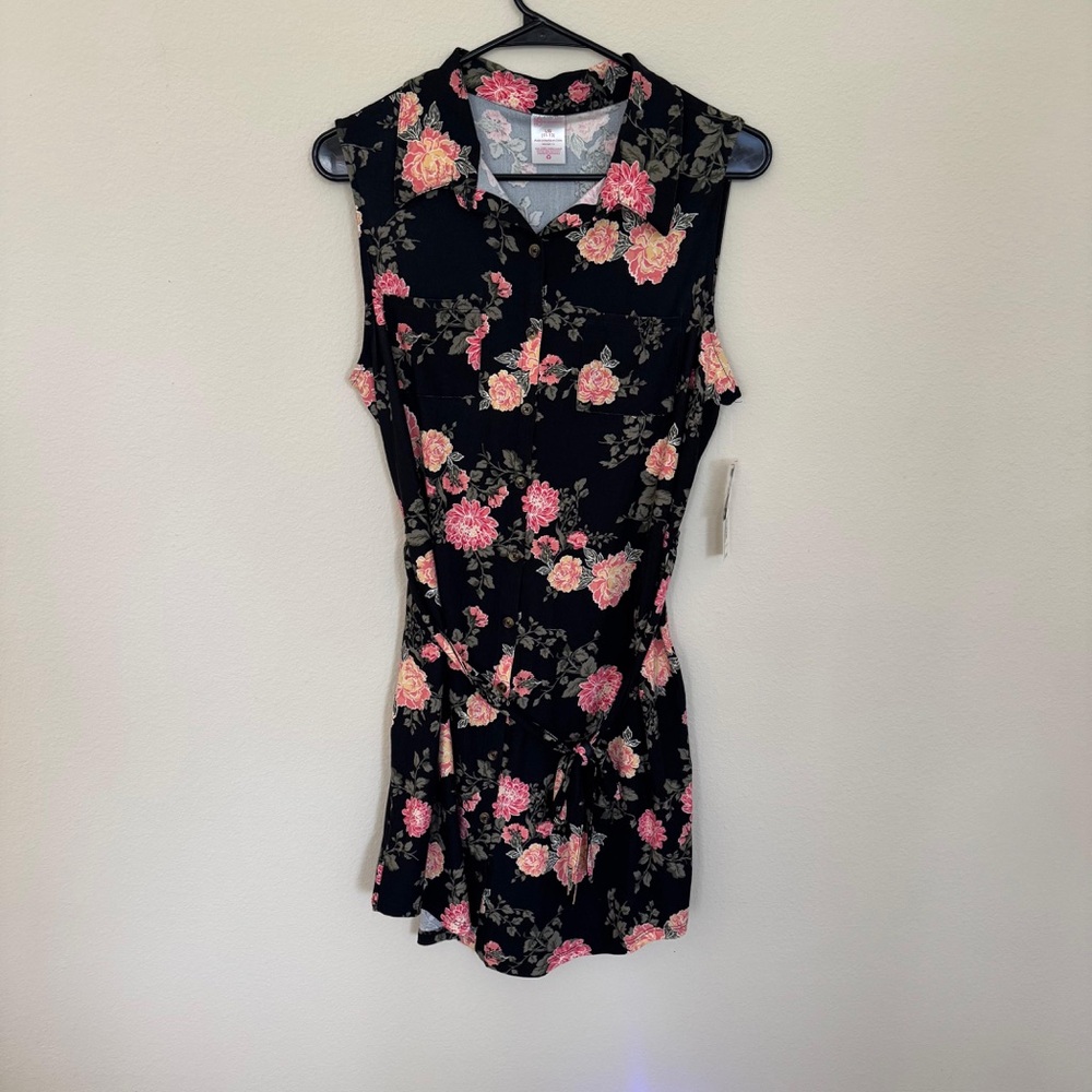 No Boundaries | Sleeveless Button-Front Floral Dress | Black Pink Roses | Size L